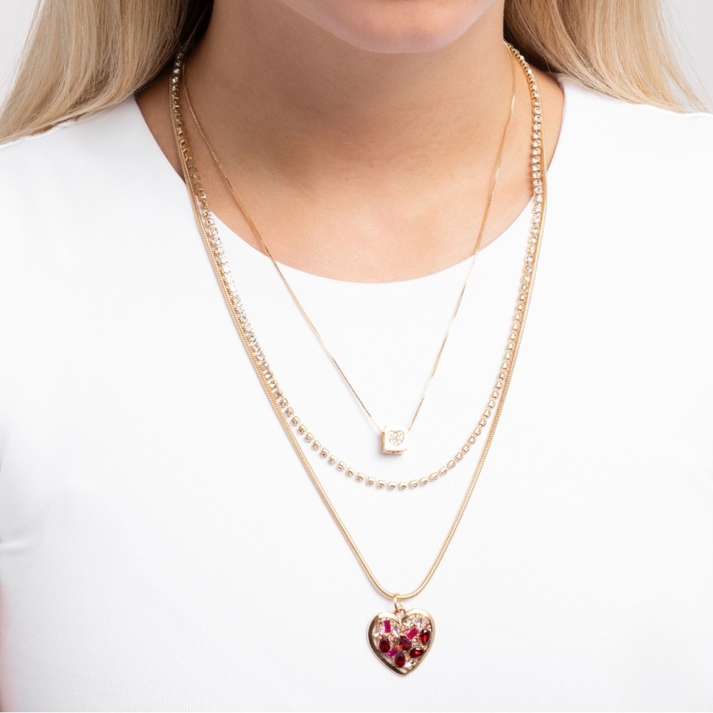 Gold Heart Pendant Necklace